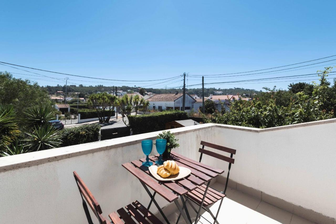 Sesimbra Stylish Villa By Homing Exterior photo